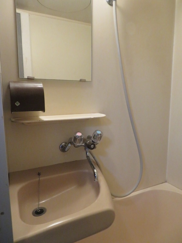 ストークハウス三軒茶屋1階 ※別部屋写真参照