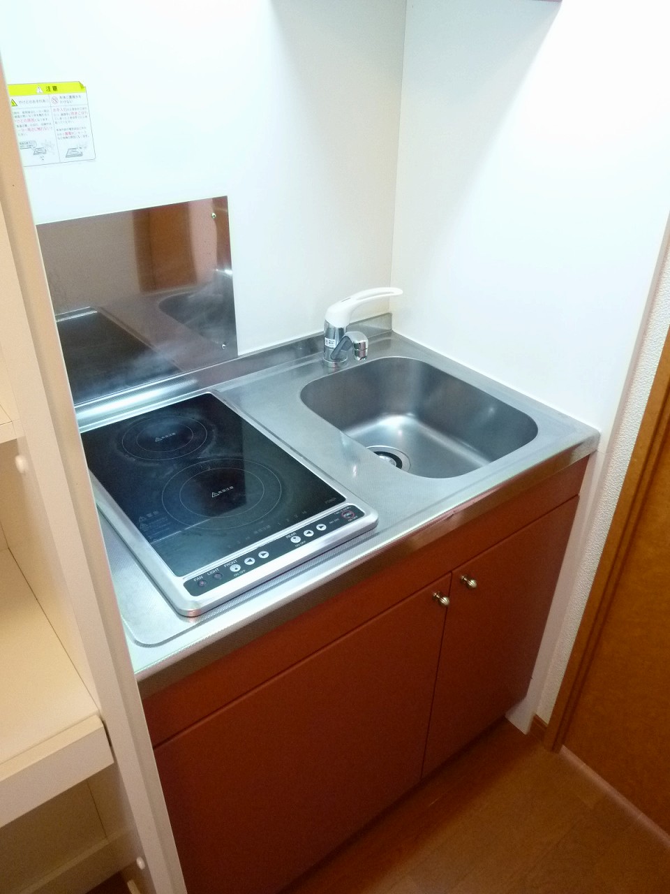 レオパレスナナ206号室 キッチン