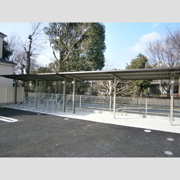 リビエールセレナ 駐輪場