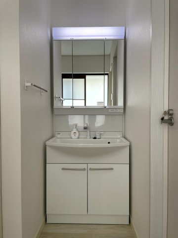 シェアハウス横浜根岸102号室 ２Ｆ洗面台