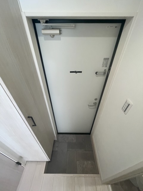 ＩＭ二和0302号室 玄関