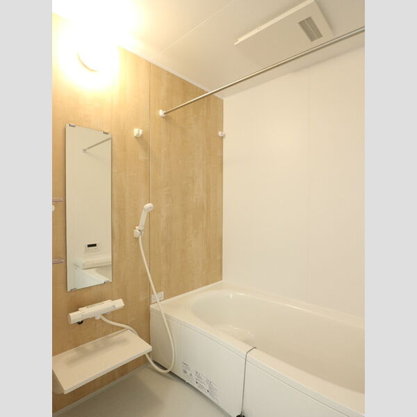 フェリーチェ　B棟101号室 バス