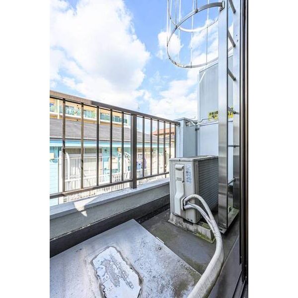 メゾン・ド・モワイエ バルコニー