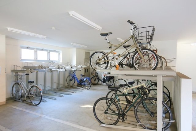 ザグランデレガーロ8階 駐輪場