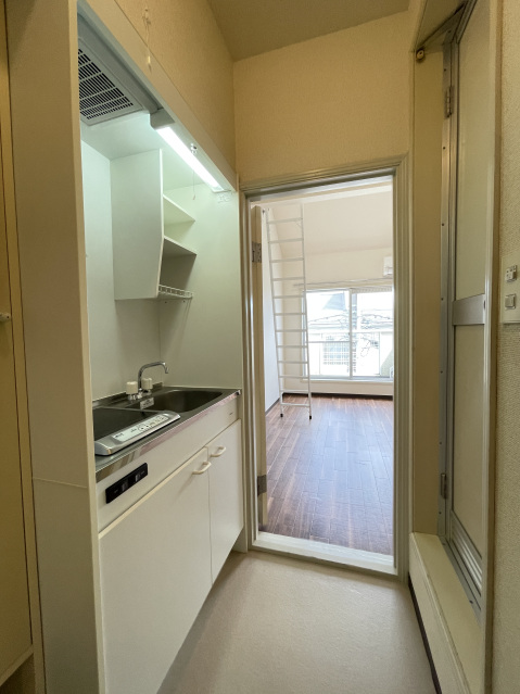 スカイピア阿佐ケ谷202号室 内観