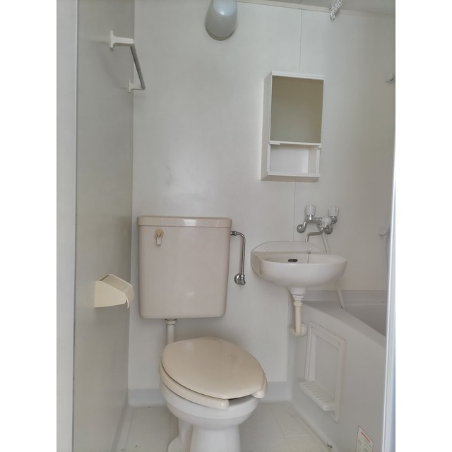 オリエント・コート203号室 同建物別部屋の参考画像