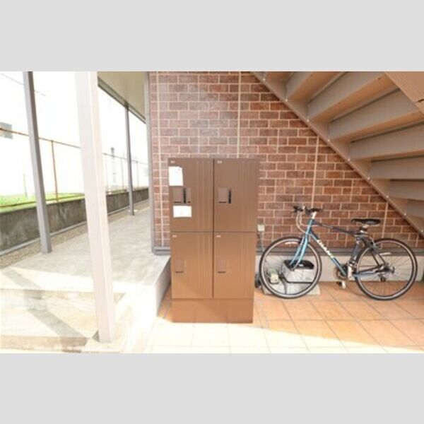 マミーパレス 宅配ボックス