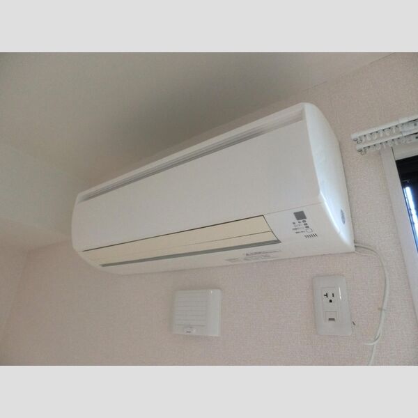 グランデュール55　B106号室 エアコン