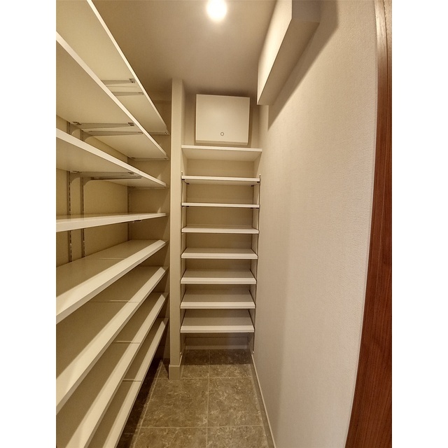 ザ・パークハウス品川荏原中延802号室 シューズインクローク　2026年2月撮影