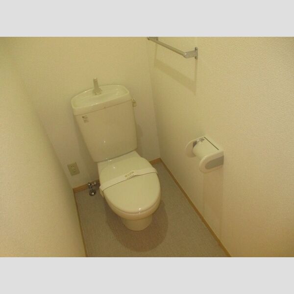 グリーンコート貝塚 2号館 トイレ