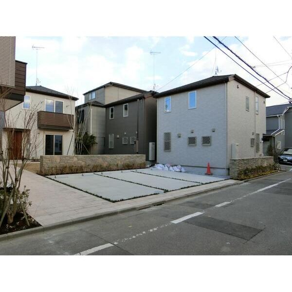 堀切1丁目戸建 駐車場