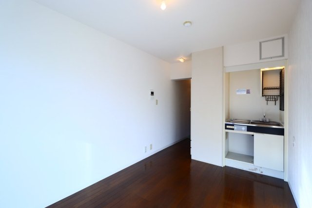 プラザ新川崎3階 部屋その他