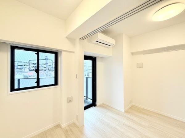 アジールコート町屋4階 リビング