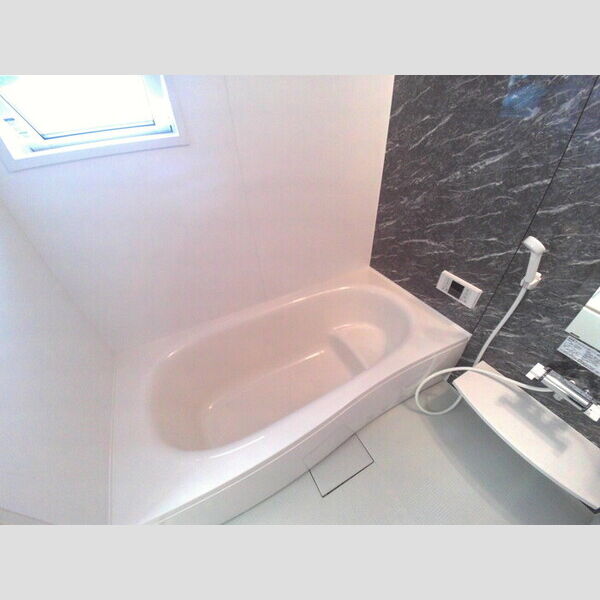 GRAND　ARBRE101号室 小窓付の一坪風呂