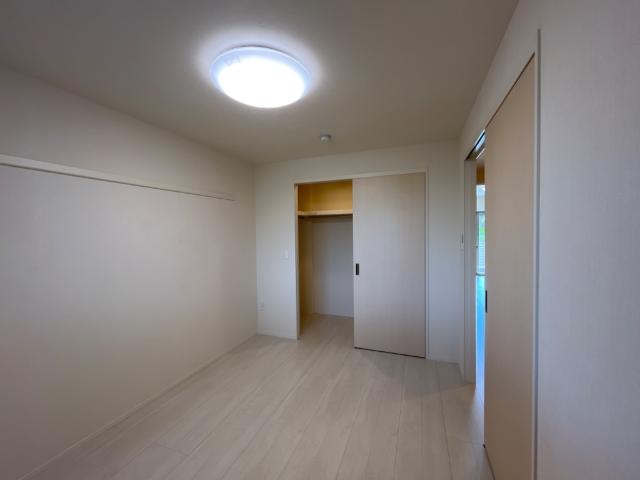 ルーモス106号室 寝室