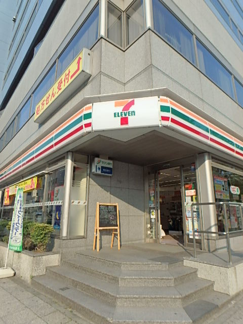 グランド・ガーラ横濱元町11階 【コンビニエンスストア】セブンイレブンまで200ｍ