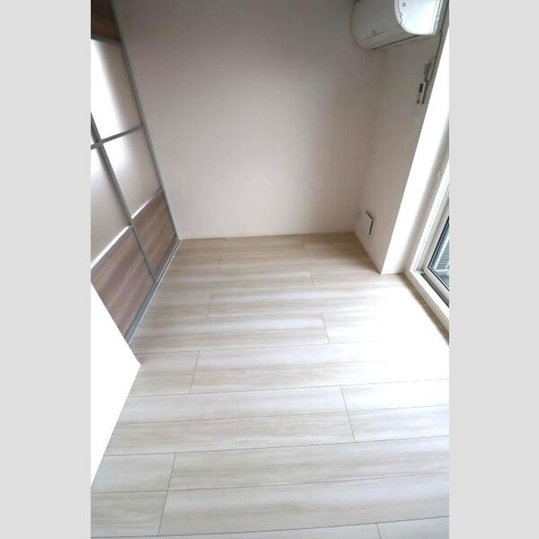 D-Liberte301号室 洋室4、5月帖