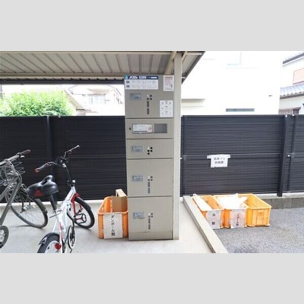 メルベーユ パル202号室 宅配ボックス