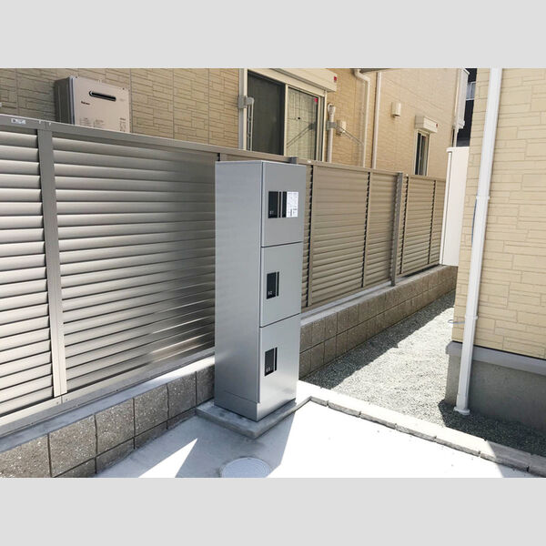 ケラソス103号室 宅配ボックス