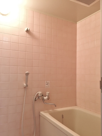 ロイヤル二俣川Ｃ棟3階 お風呂