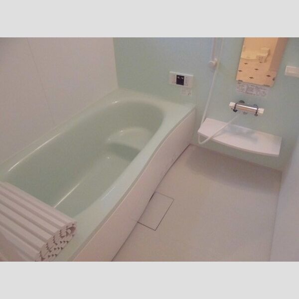 グランイーグルB ■約1坪タイプのバスルームです■