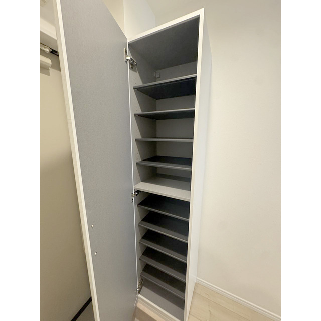 CALME103号室 シューズボックス