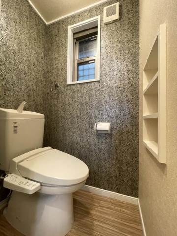 シモンズ・ホール1階 トイレ