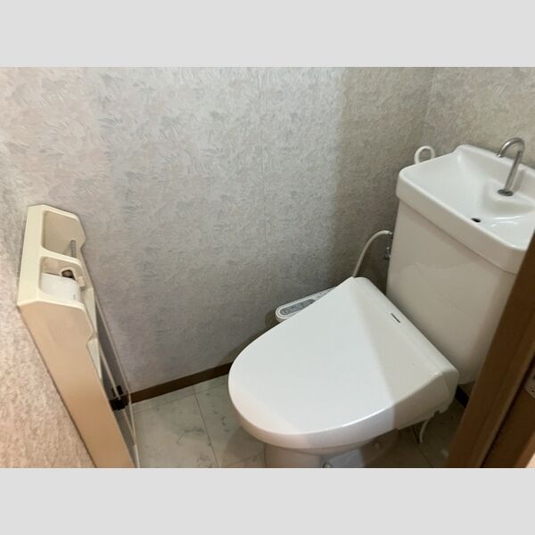 ハーモニー日野台 トイレ