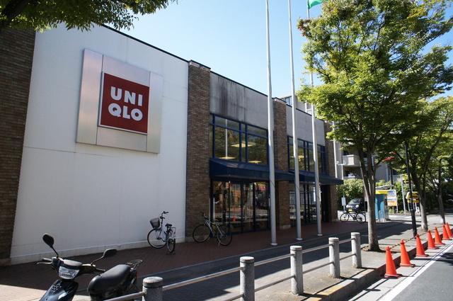 フローラ市川0201号室 ユニクロ市川妙典店