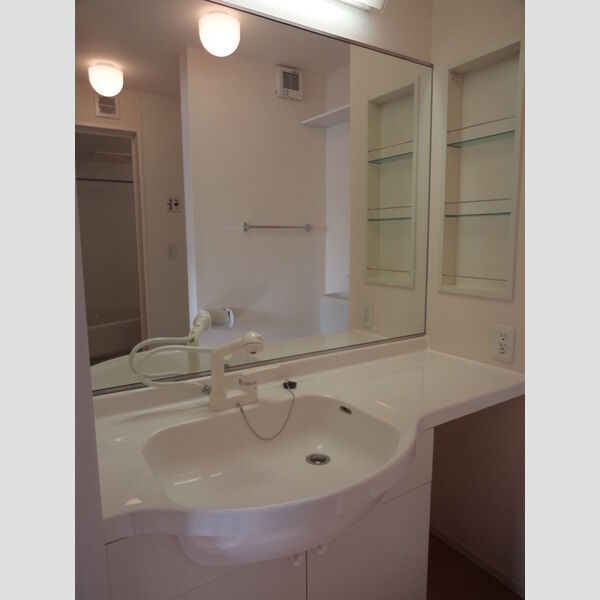 アルメリア湘南 洗面所