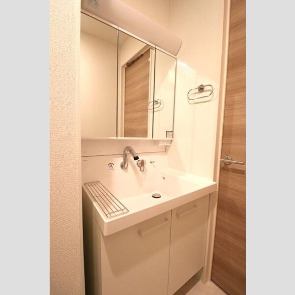 サクラガーデン西葛西 洗髪洗面化粧台