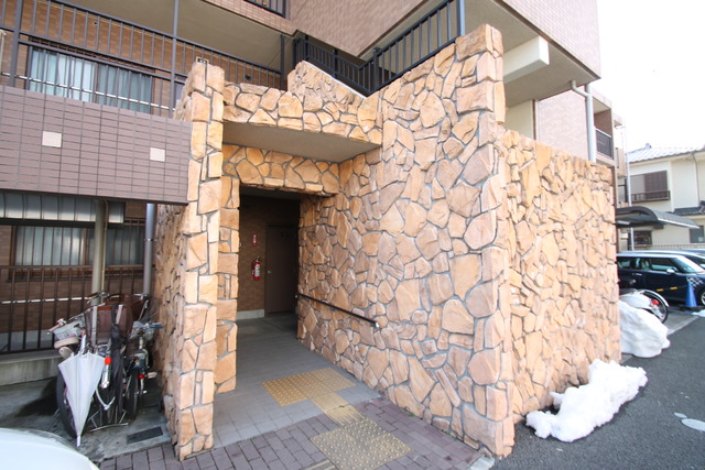 マ・メゾン若草 エントランス！