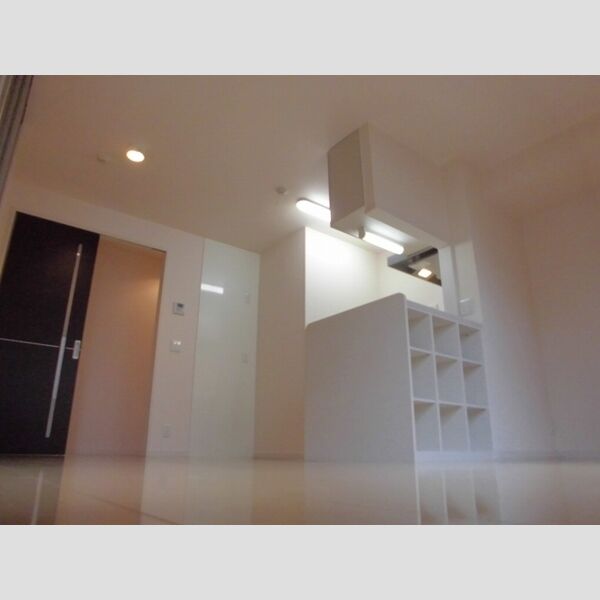 クローバーハウス LDK10.6帖