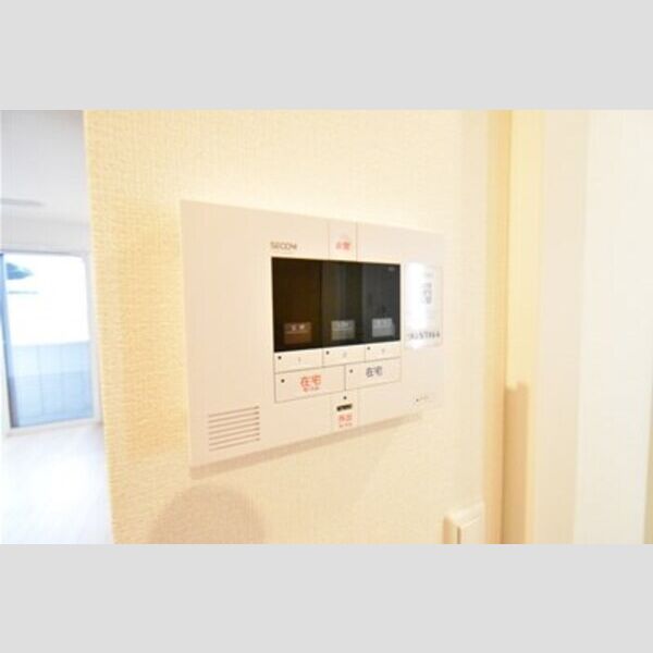 アジュール ■SECOM付です■