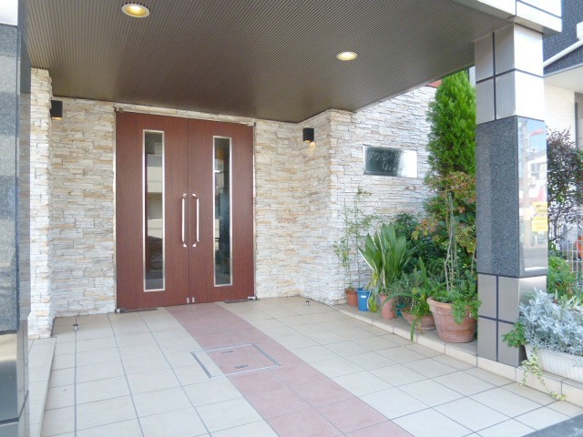 グラテース エントランス