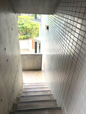 ブリッジワン306号室 ロビー