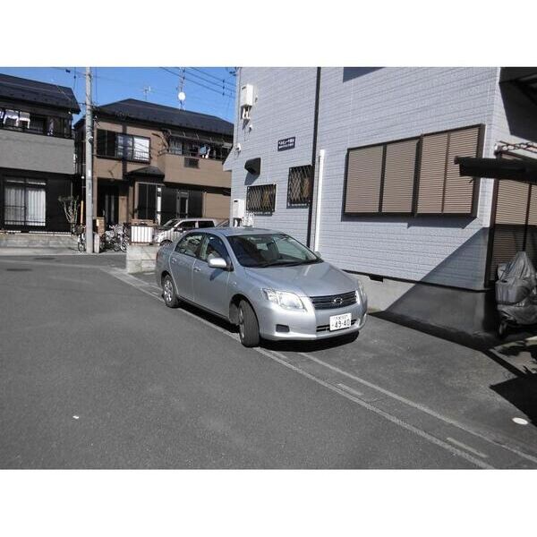 ベルビュー千間台 駐車場