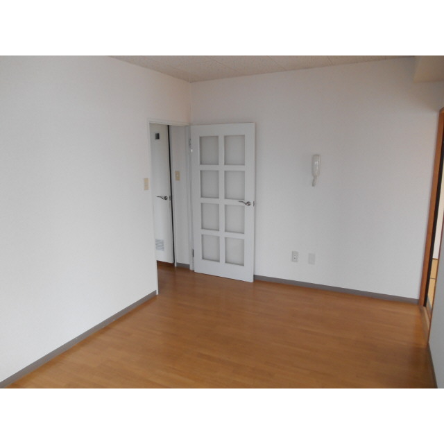 第二田口ビル 内観