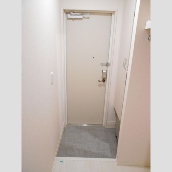 SJⅢ103e号室 収納量豊富なシューズボックスあります!