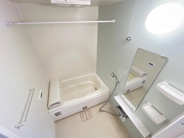 ヴェリテ昭島205号室 ユニットバス（イメージ）