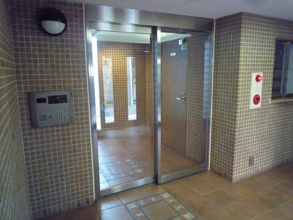 エービーシーステーションプラザ新宿中井402号室 エントランス