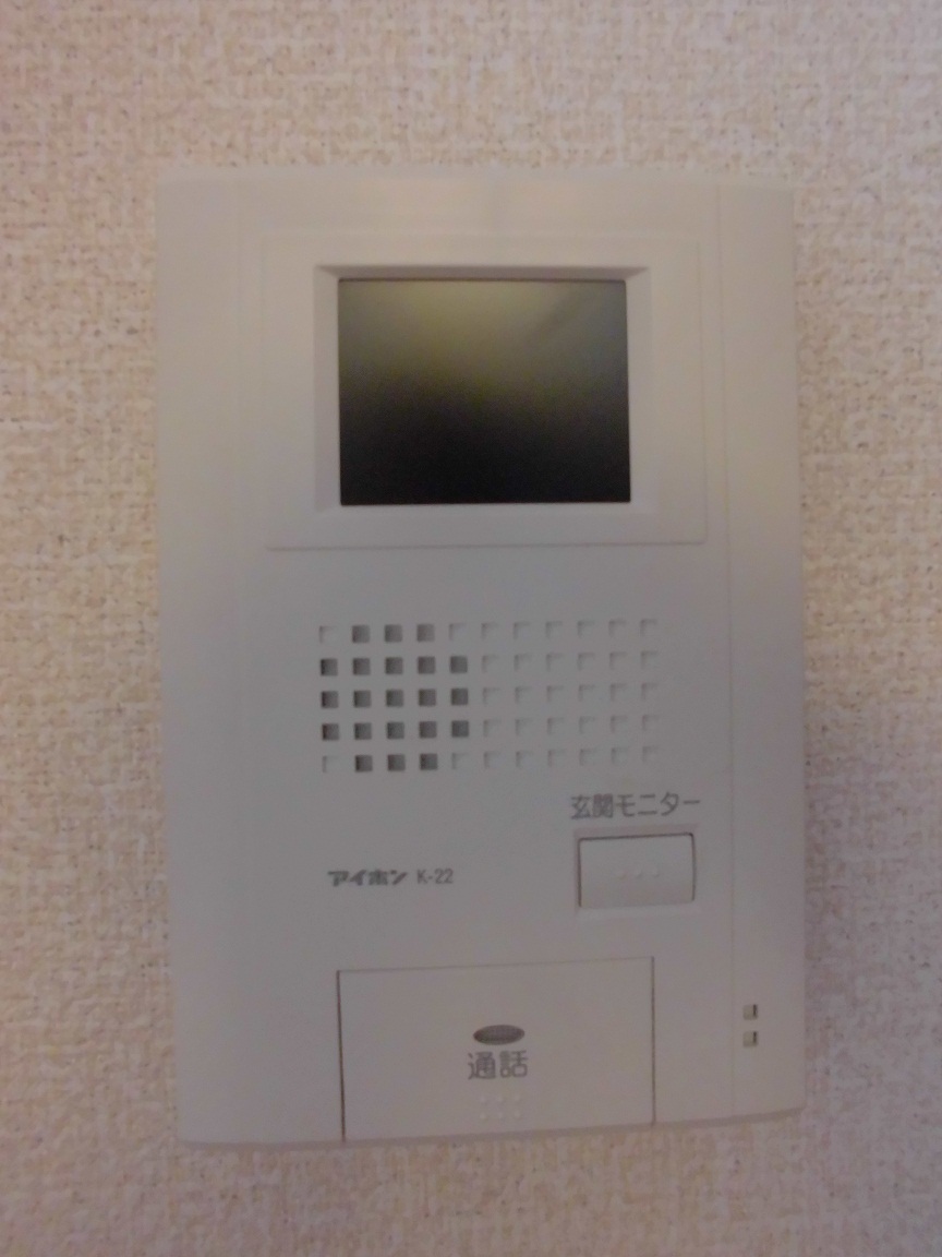 レオパレスモア天王104号室 モニター付インターホン
