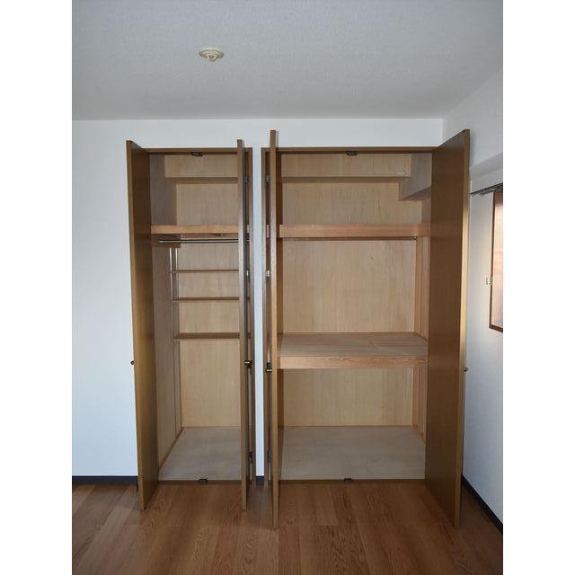 ルクレ川口イースト0504号室 内観