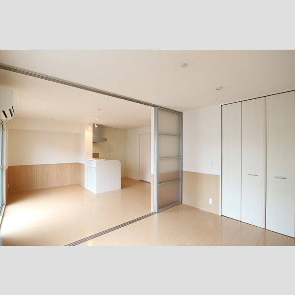 グリーンリーブス105号室 南側洋室