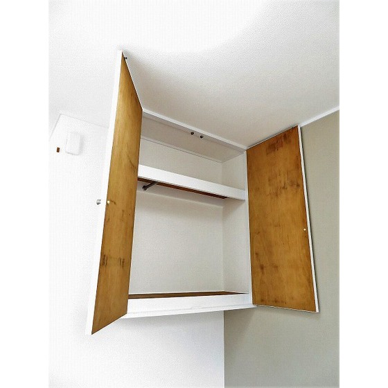 ラークテラス 収納