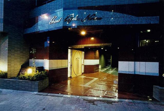 グランド・ガーラ練馬5階 落ち着いたエントランスです