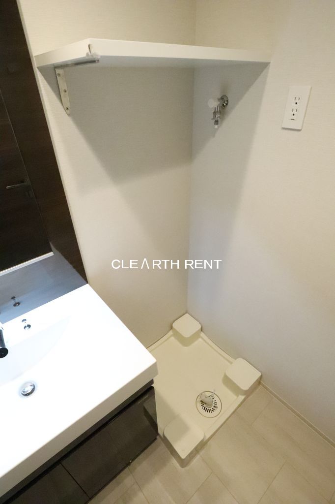 コンシェリア新宿落合8階 ☆室内洗濯機置き場