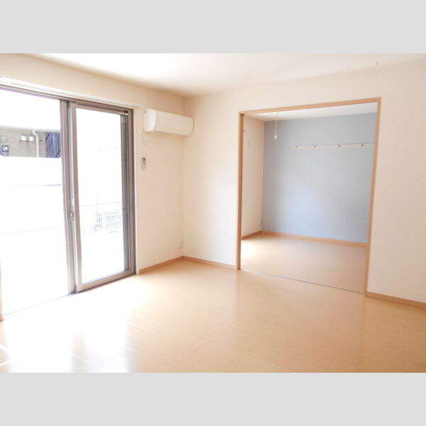 シャルマン　ドミール　A LDK・南側洋室