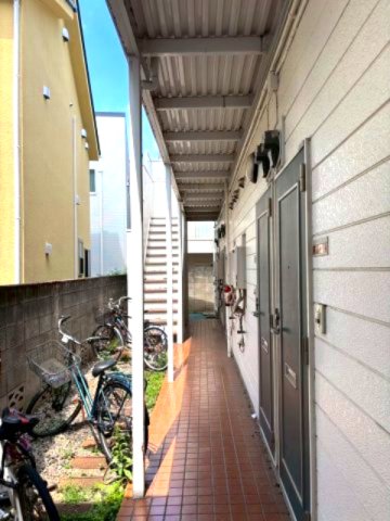 ベルエアー高井戸201号室 ロビー