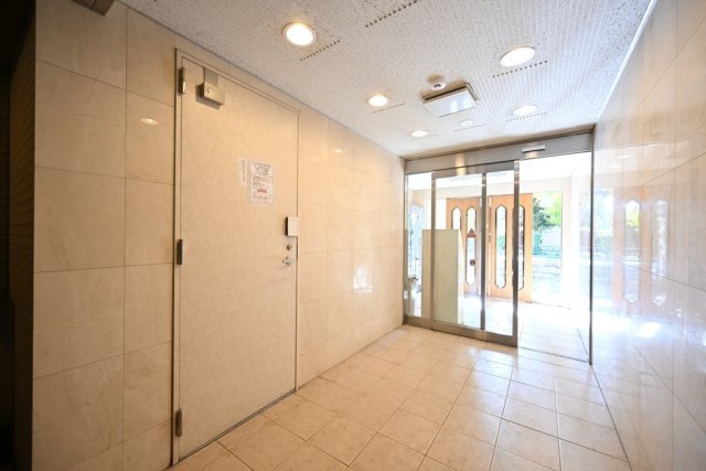 サンテミリオン目白台1階 エントランス